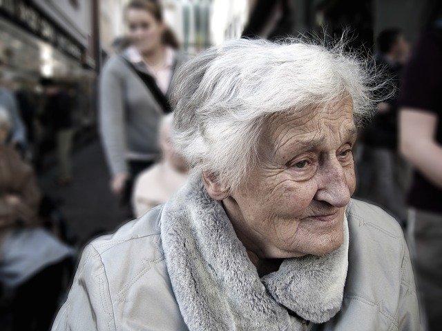 stará žena