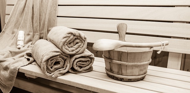 vědro a ručníky